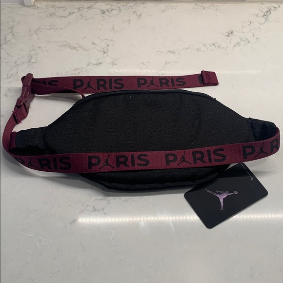NEW Air Jordan Paris Saint Germain PSG Fanny Pack - Picture 5 of 7